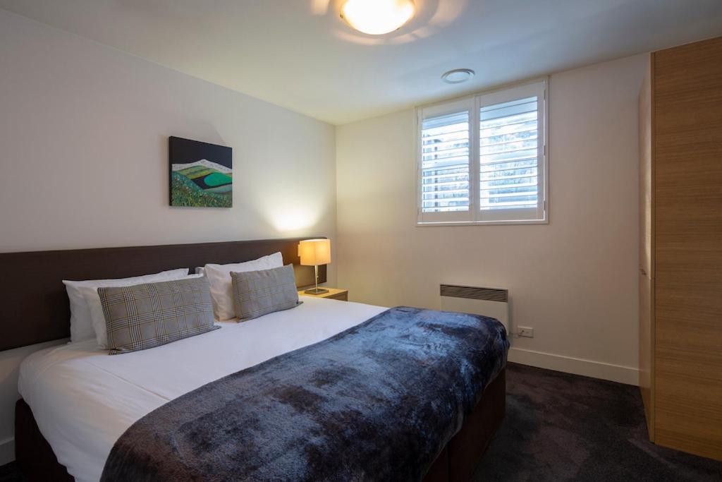 Absolute Lakefront Location - 3 Bedroom Apartment Distretto di Distretto di Queenstown Esterno foto